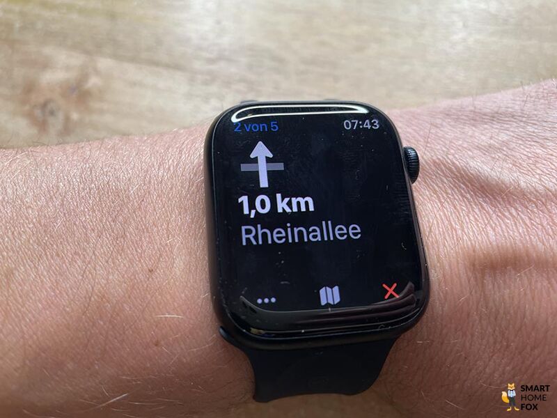 Вы можете увидеть функцию навигации на Apple Watch Series 7.